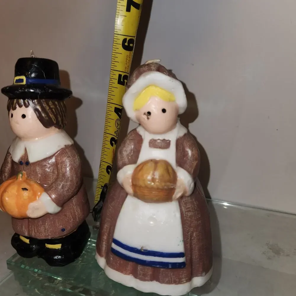 Vintage Pilgrim Thanksgiving Candles set of 2